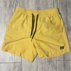 Mens Billabong lined swim Shorts - Yellow - Small - 5” inseam